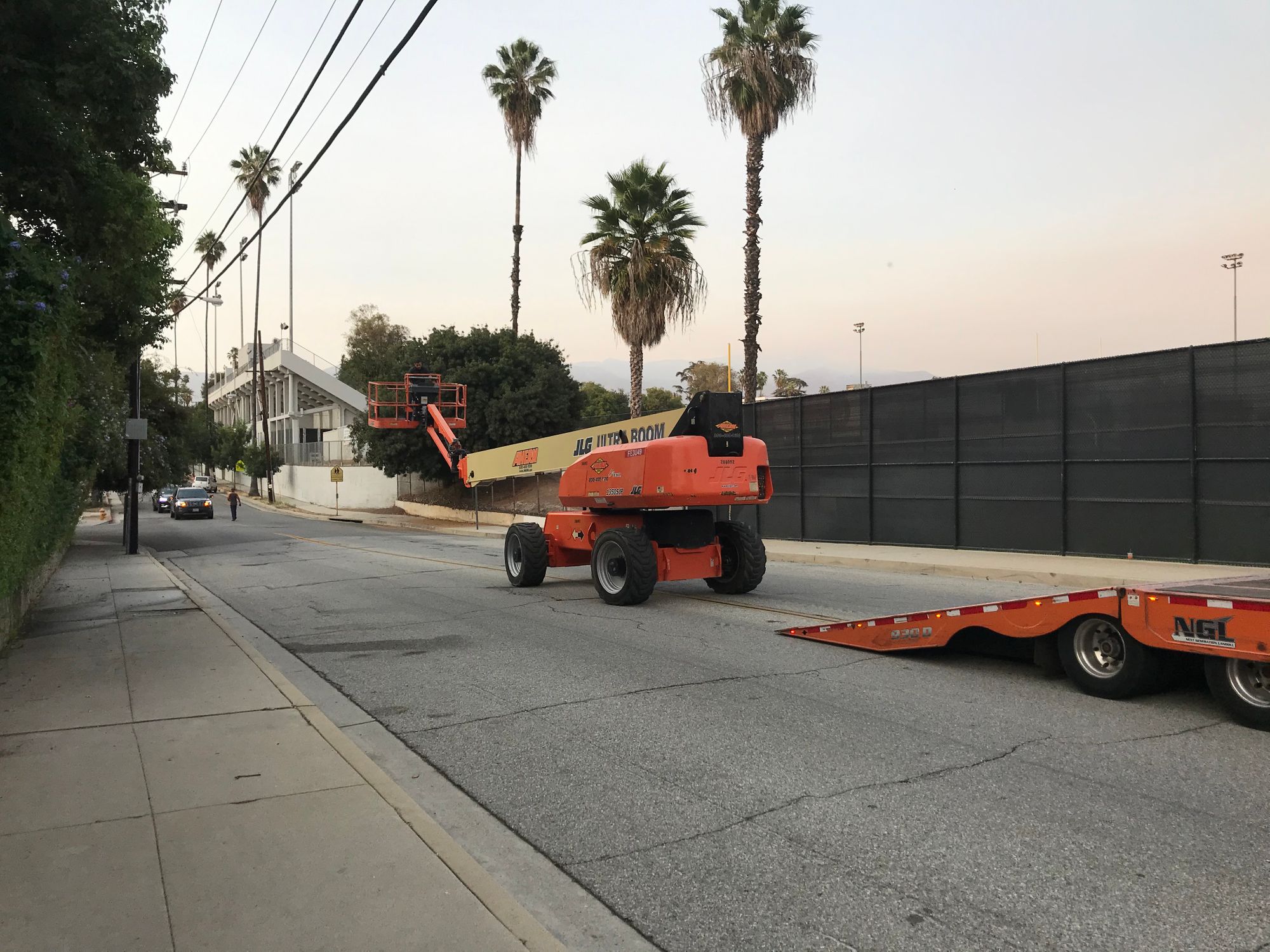 Update: Mobile Construction Equipment on Meridian Avenue